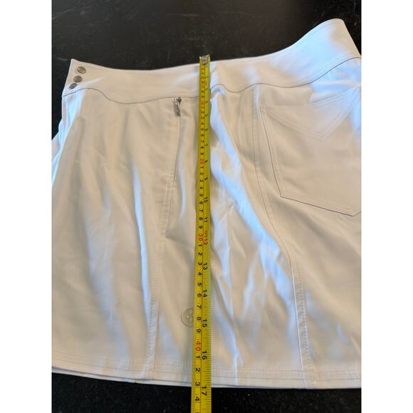 JoFit White Signature golf skort 10 - Picture 9 of 10